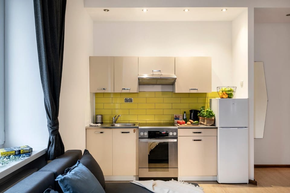 Kitchen or kitchenette, pet friendly, stove