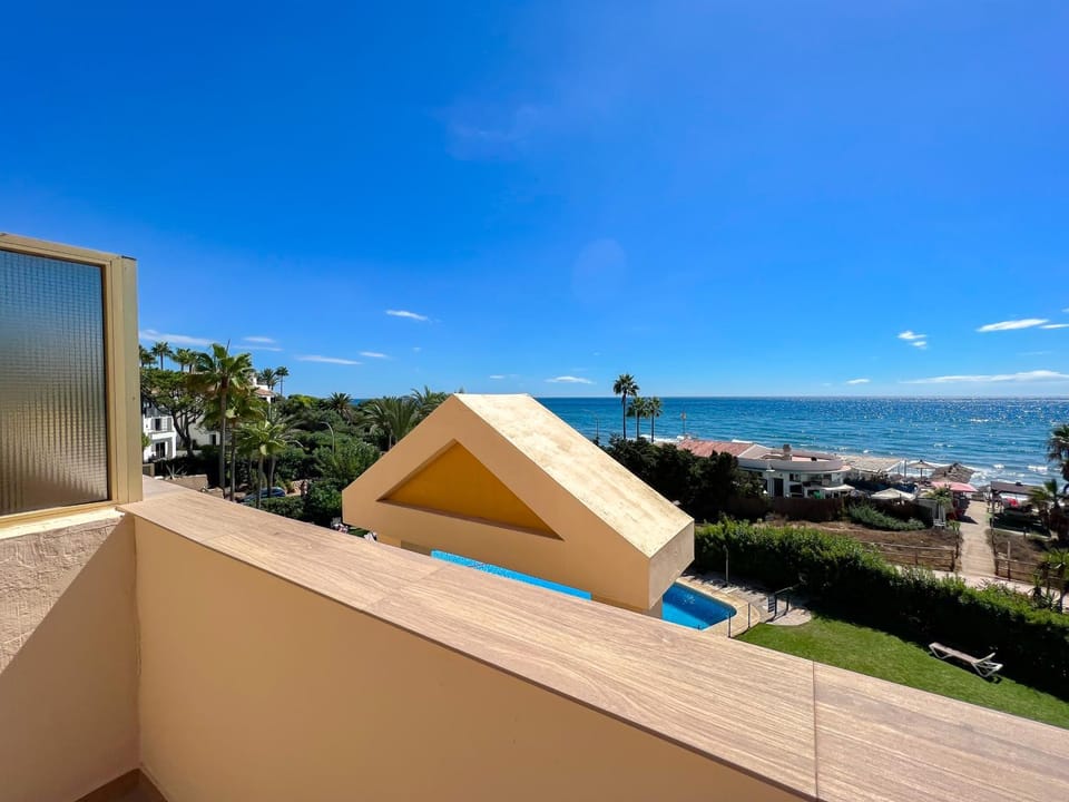 OleHolidays 1134 Romana Playa vistas panorámicas al mar Apartment in Marbella