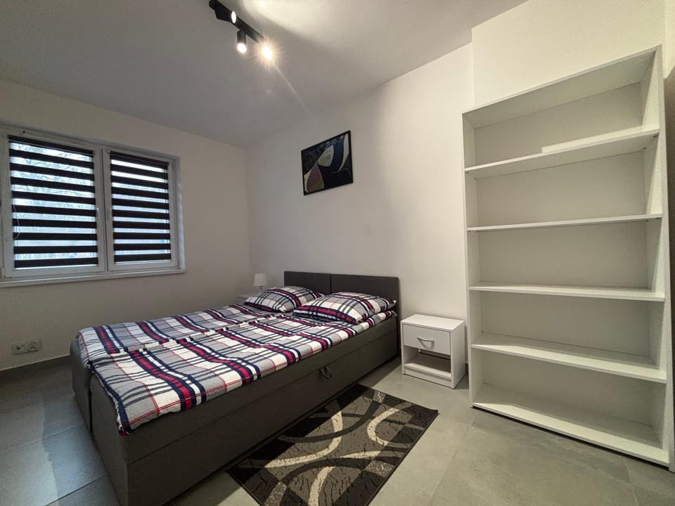 Apartamenty Przy Rynku Gąsawa/Biskupin Apartment in Greater Poland Voivodeship