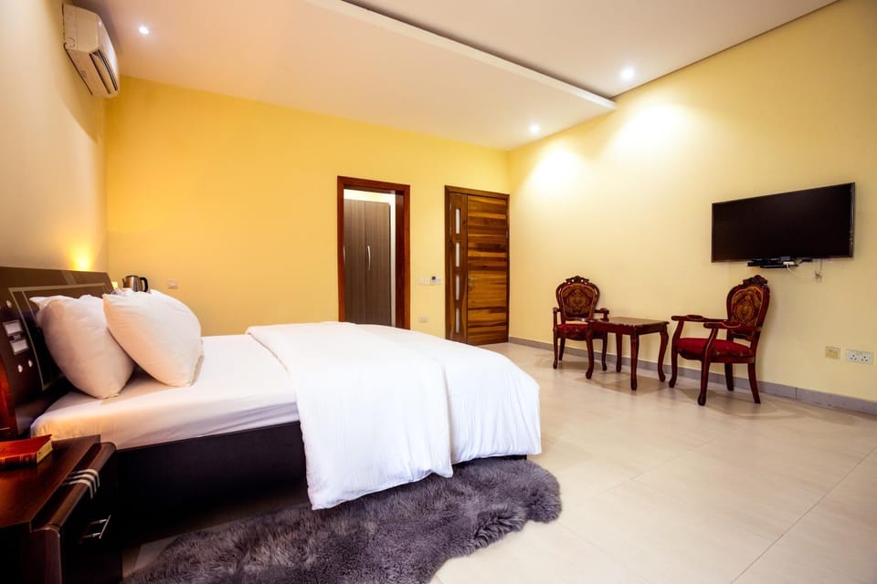 Rushmore - Luxury Suite Bed and Breakfast in Lagos, Nigeria