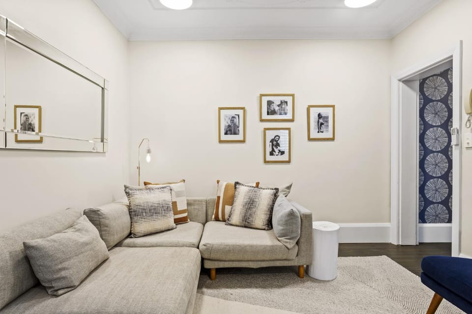 Comfy 2-Bed Apartment with AC throughout Apartment in Manly