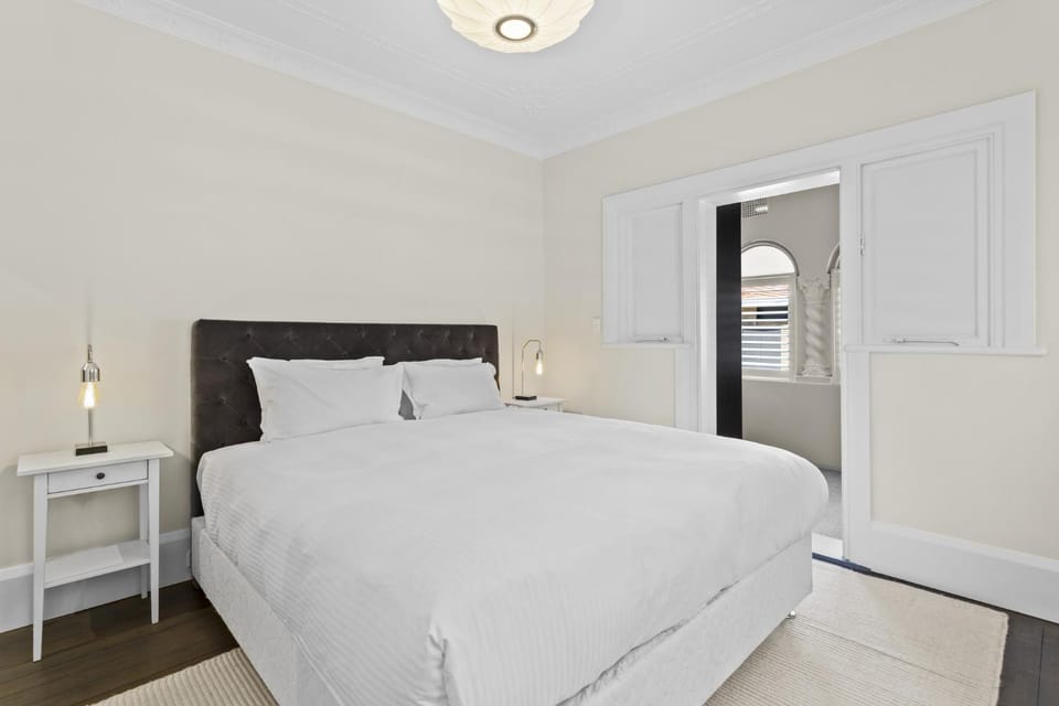 Comfy 2-Bed Apartment with AC throughout Apartment in Manly