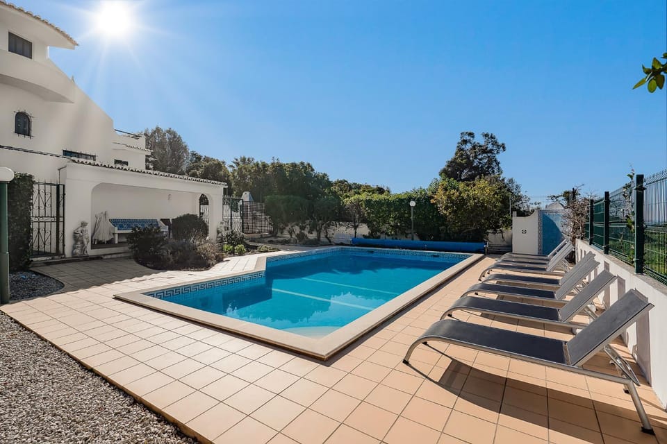 Day, Pool view, Swimming pool, Swimming pool, sunbed