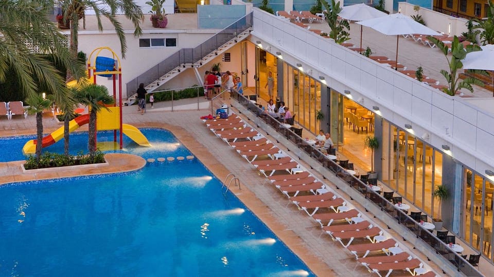 Pool view, Swimming pool