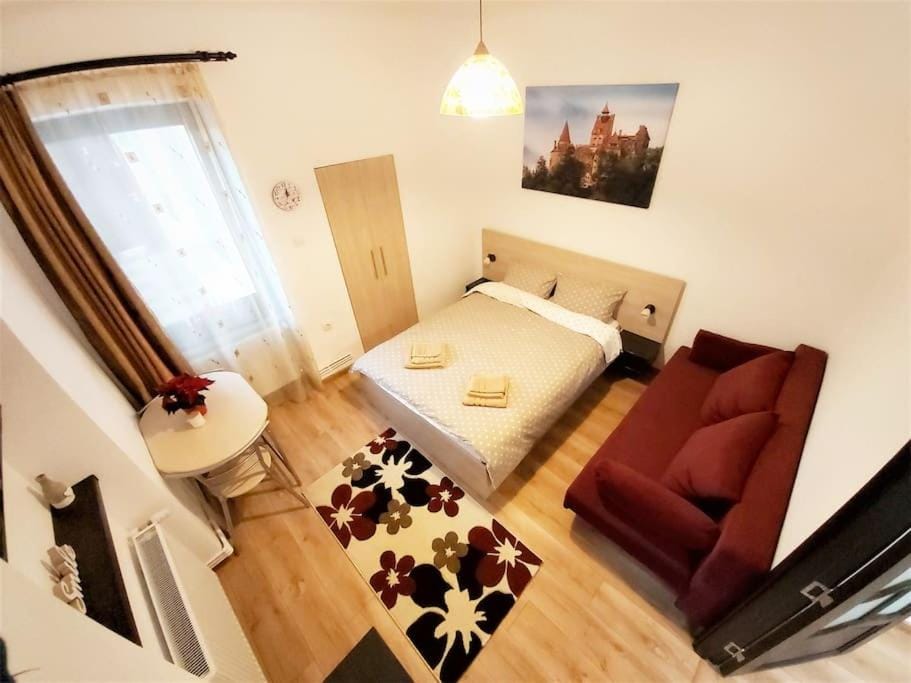 Living room, Photo of the whole room, Bedroom