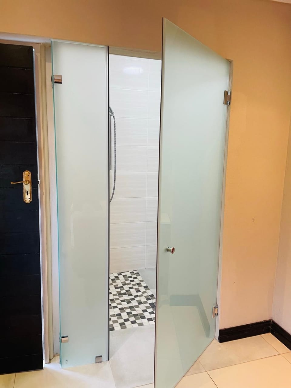 Shower, Bathroom