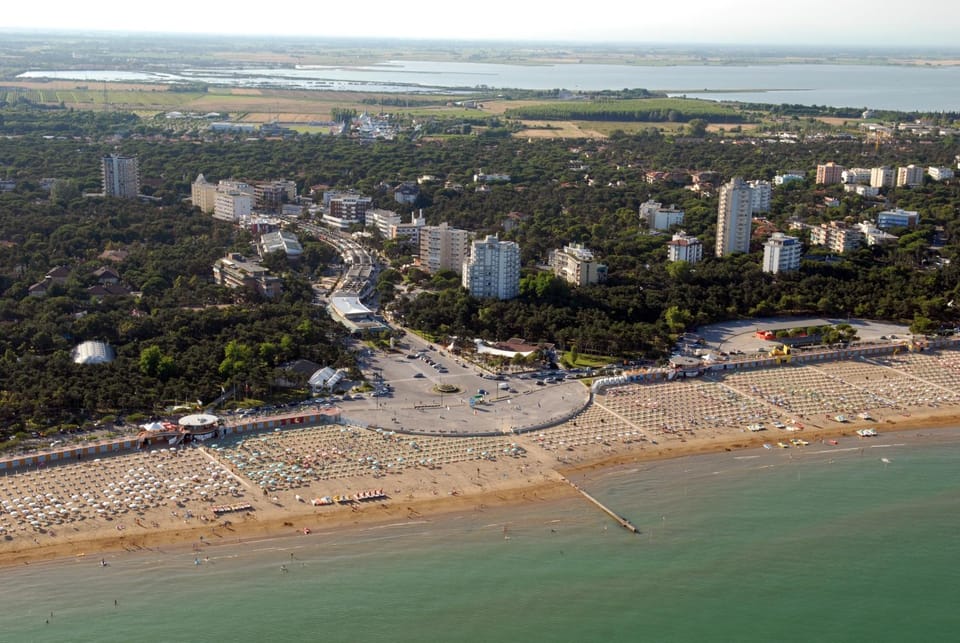 Nearby landmark, Beach