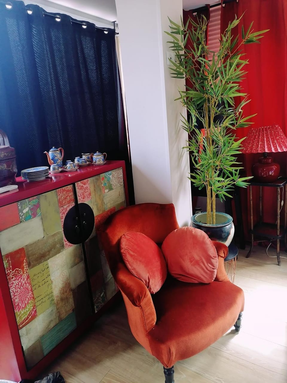 Le Paul Chandon Centre-ville 4 pers Parking privé 2 places Apartment in Epernay