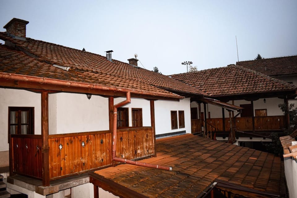 Property building, Balcony/Terrace