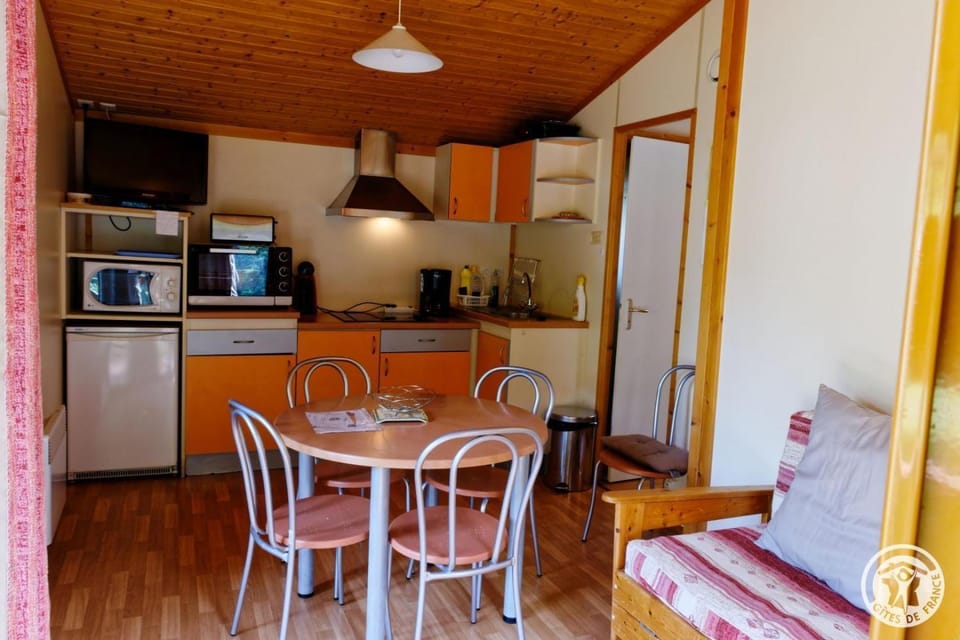 Gîte 19G5412 House in Nouvelle-Aquitaine