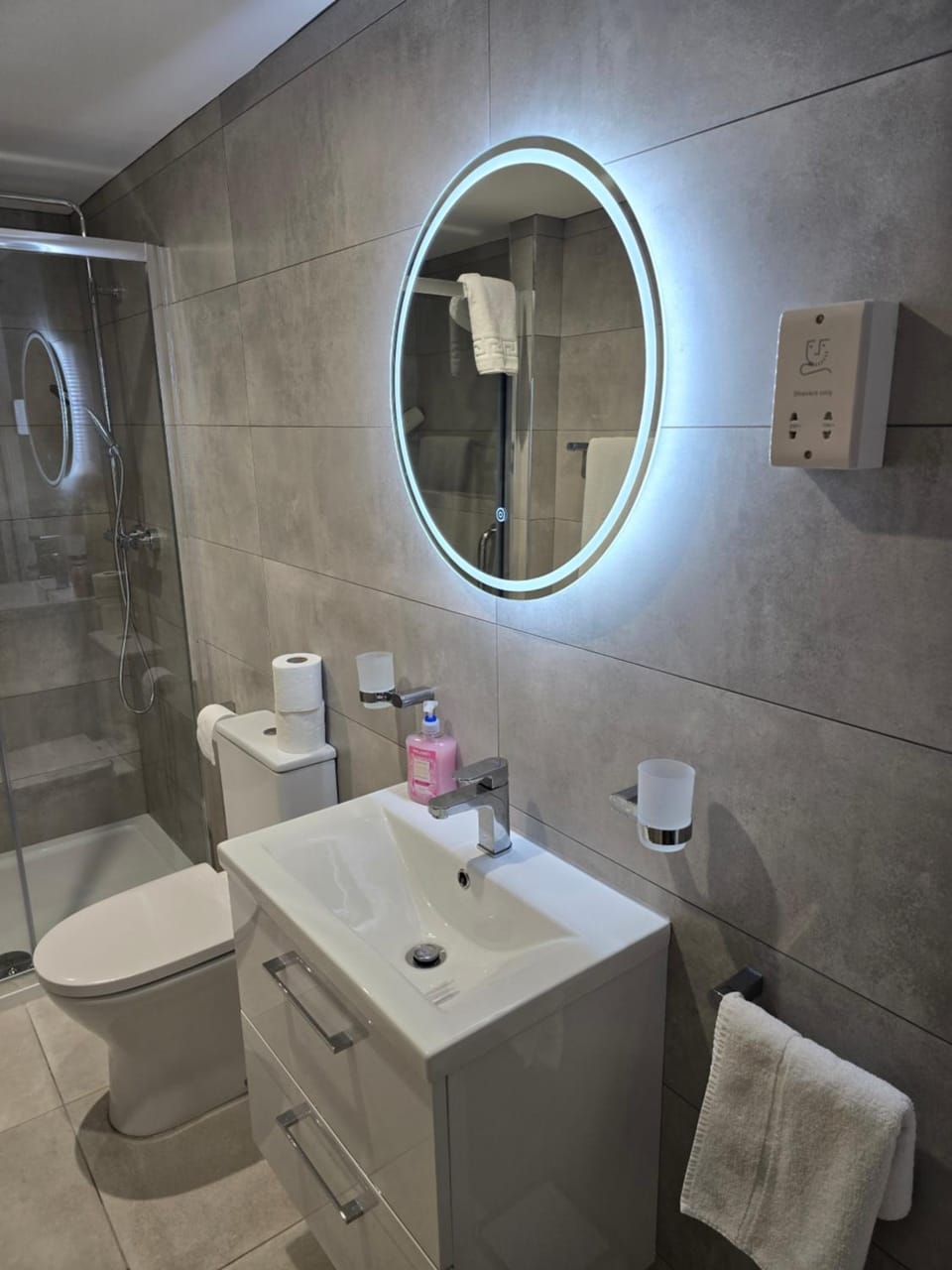 Dunderry Lodge Luxury Suites Apartment in Meath, Co. Meath, Ireland