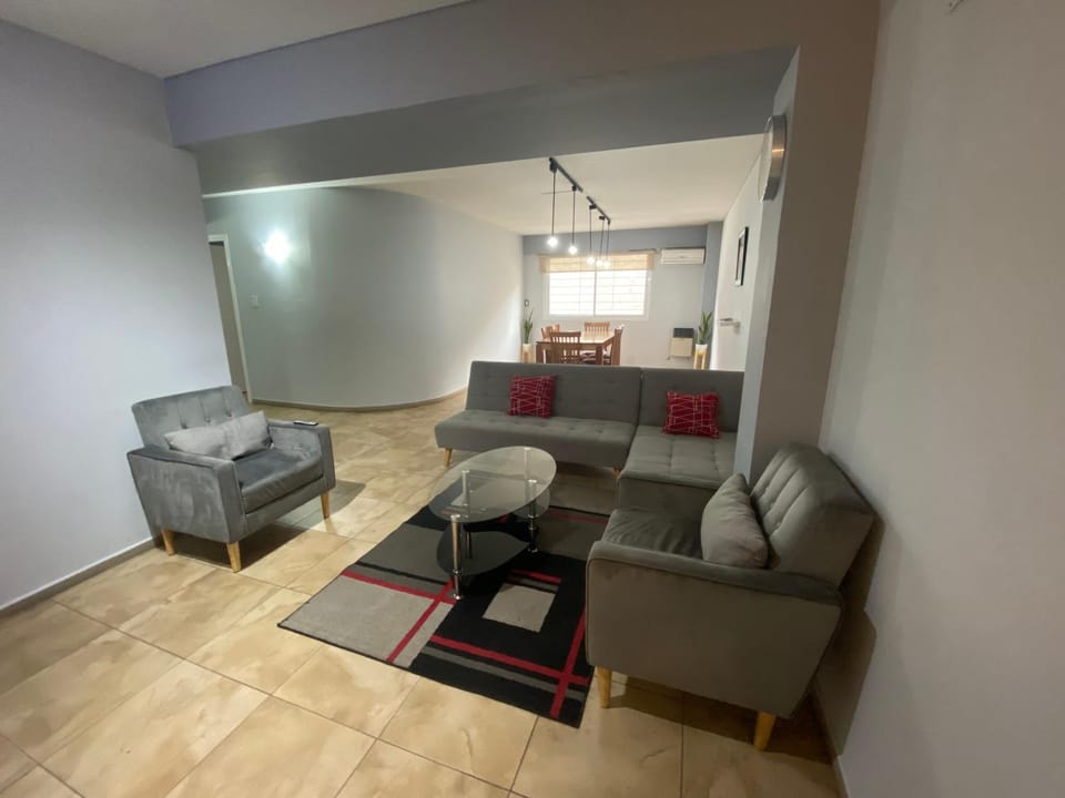 Oasis 1.6 Apartment in Mendoza