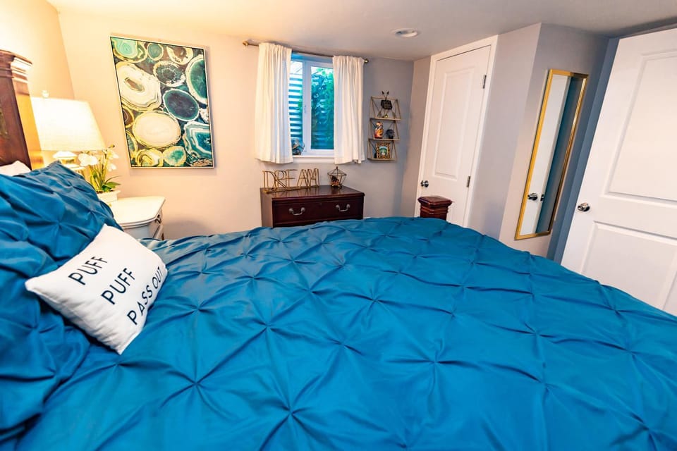 Bed, Bedroom