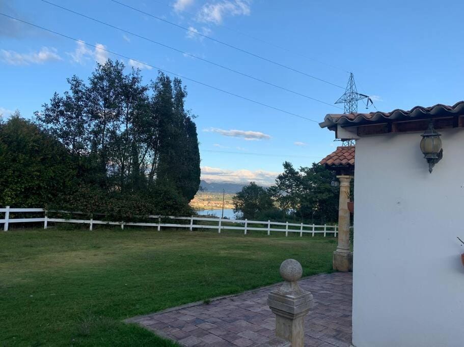 Paipa de ensueño en casa Sochaloma House in Boyaca