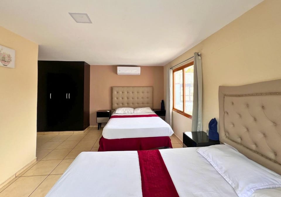 Bed, Bedroom, air conditioner