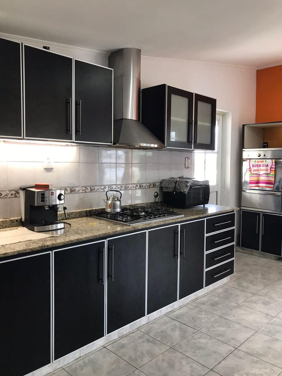 dishwasher, minibar, oven