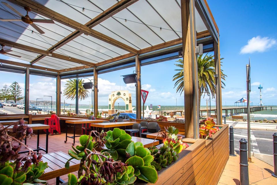 Stylish Beachside Comfort Your Brighton Retreat Apartment in Adelaide