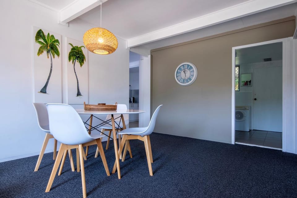 Oceans 22 at Fingal Bay House in Fingal Bay