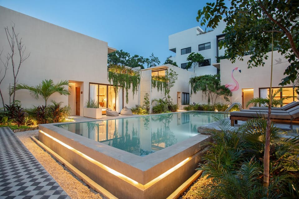 Property building, Swimming pool
