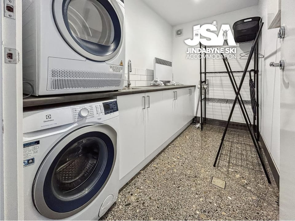 laundry, laundry, washing machine, dryer