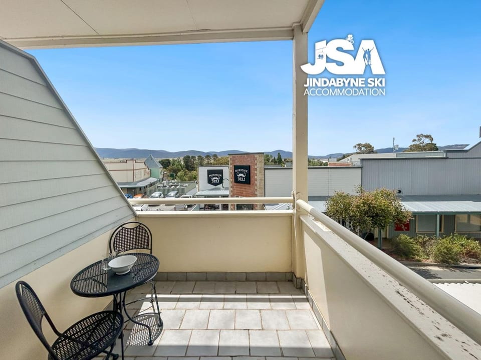 Property building, Patio, View (from property/room), Balcony/Terrace, Mountain view