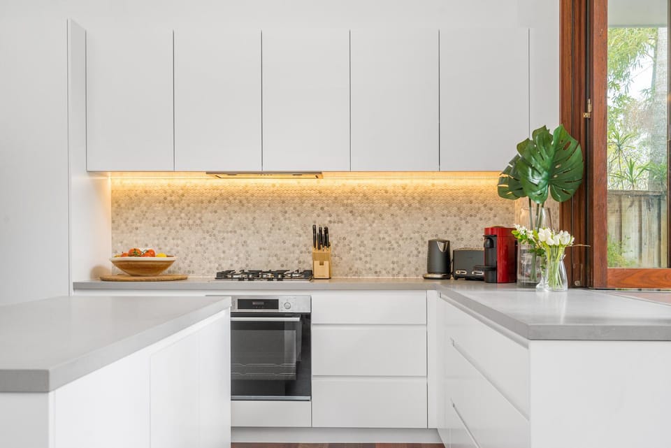 Kitchen or kitchenette, stove