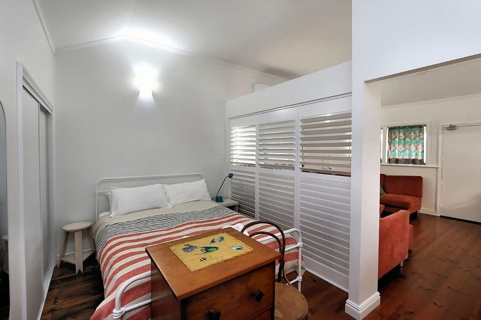 3 Park Street House in Elliott Heads
