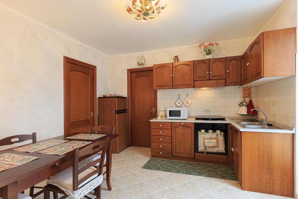 Maison Du Soleil Apartment in Stresa