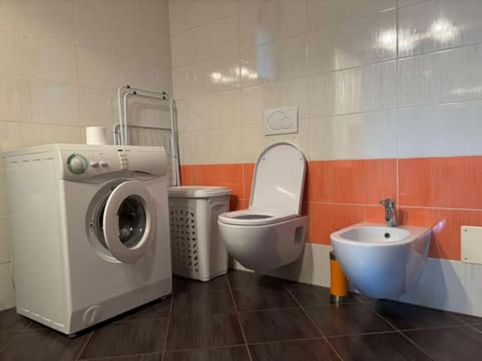 Toilet, Bathroom, bidet, washing machine