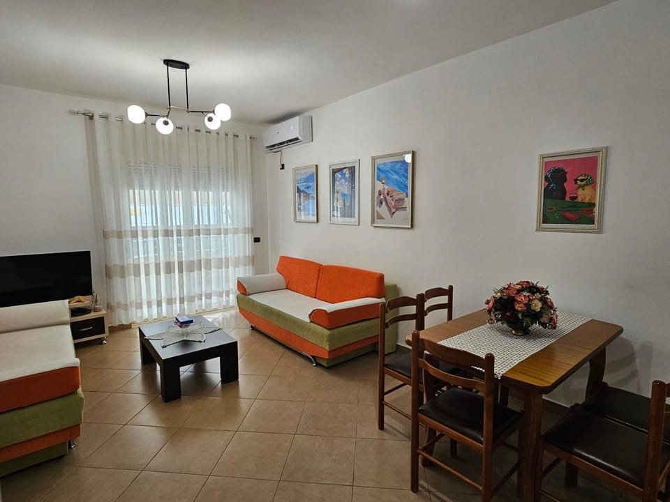 Casa Vlora by Klaus Apartment in Vlorë