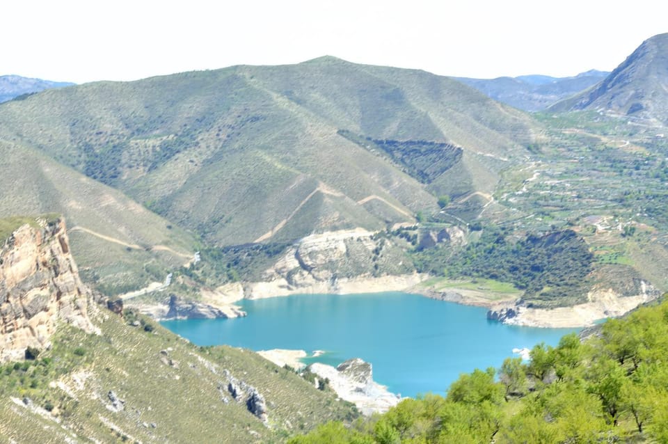 Nearby landmark, Natural landscape