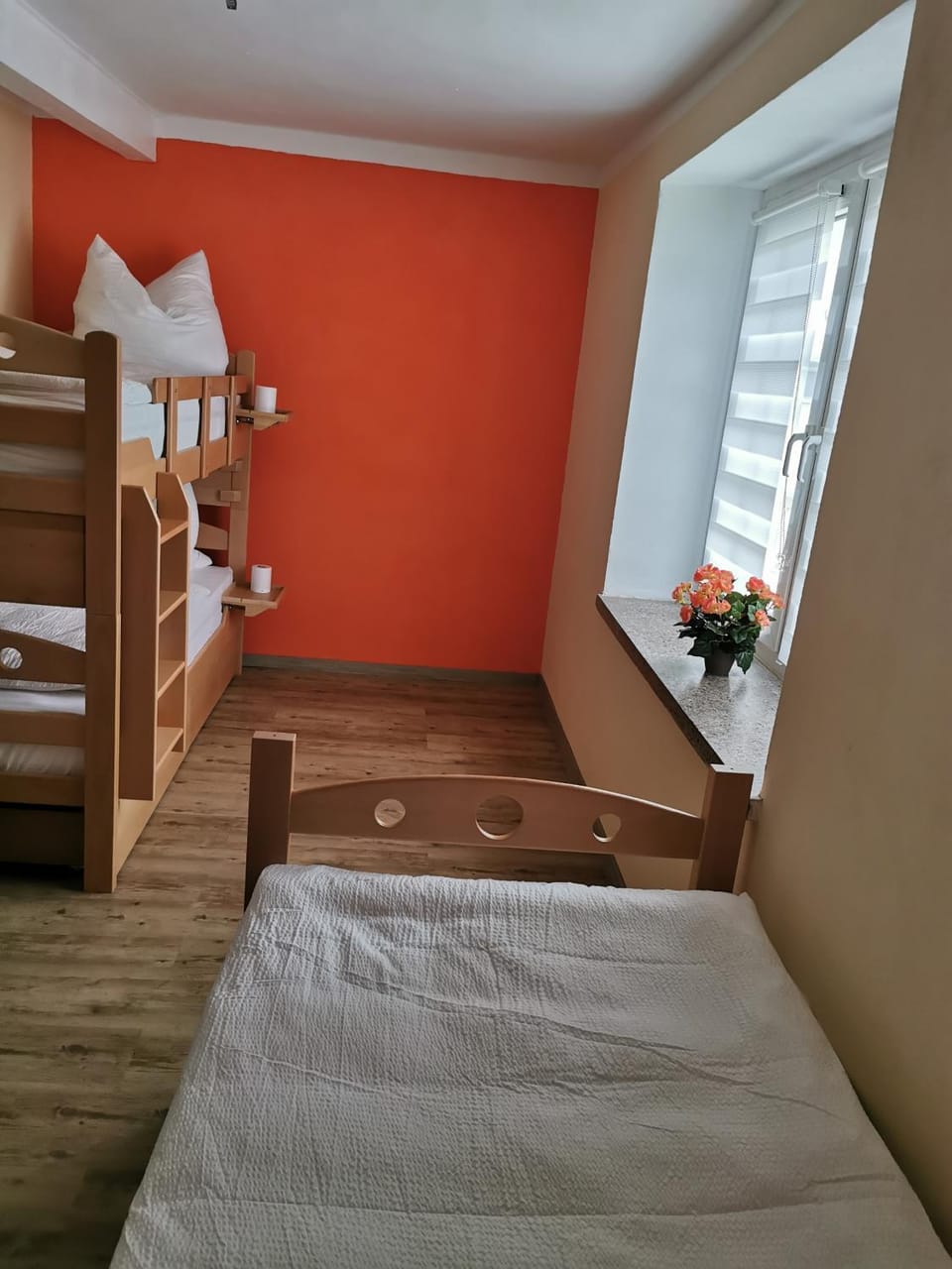 Bed, Bedroom, bunk bed