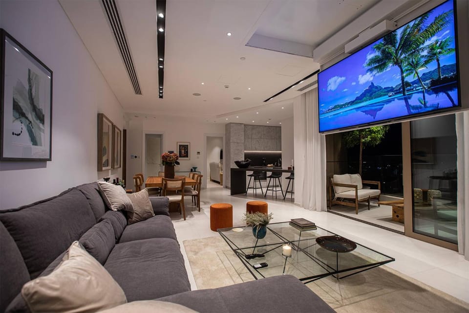 Communal lounge/ TV room, Living room