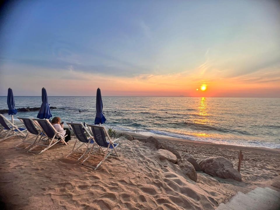 Nearby landmark, Natural landscape, Beach, Sea view, Sunset, sunbed