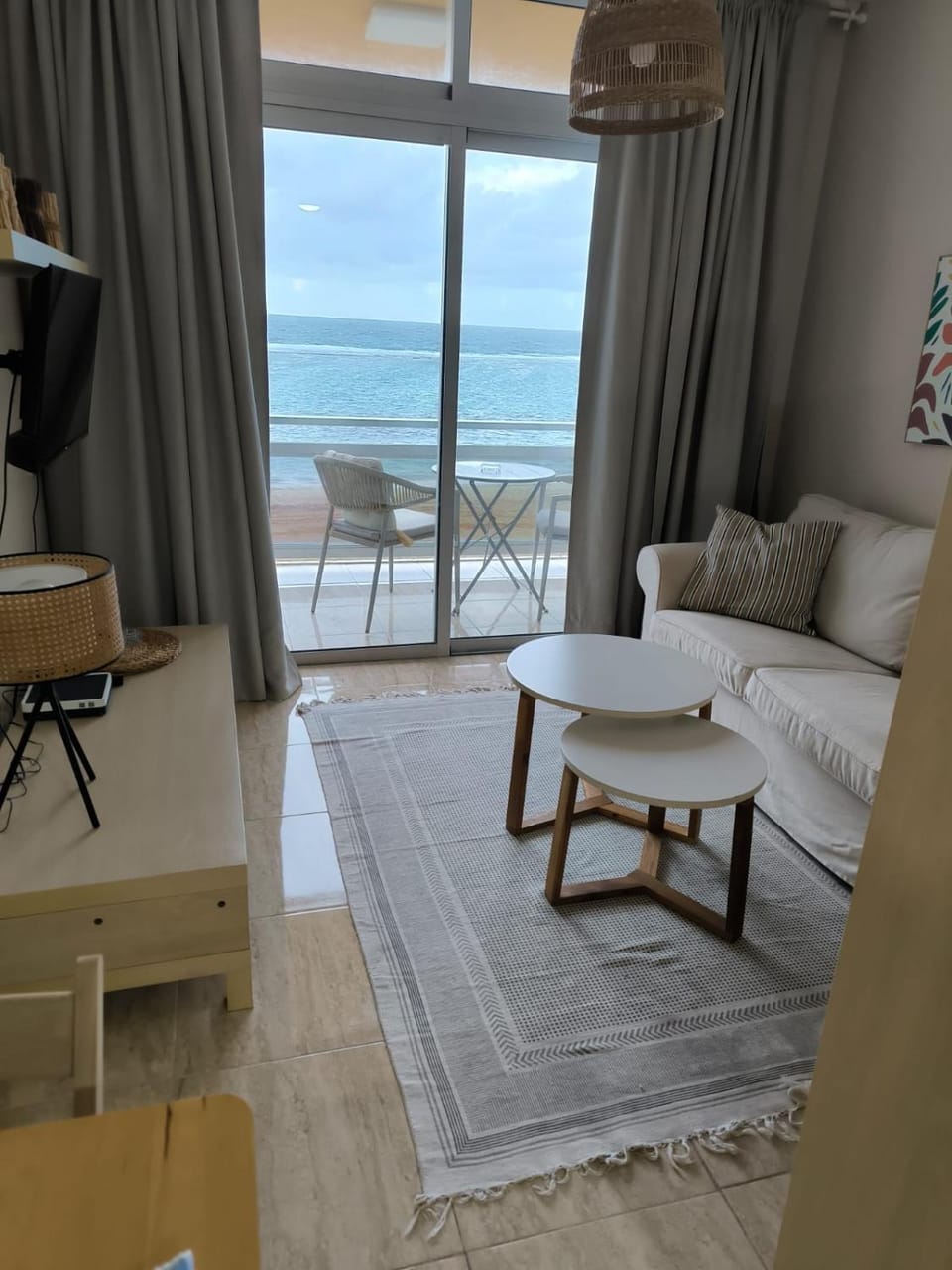 Living room, Sea view