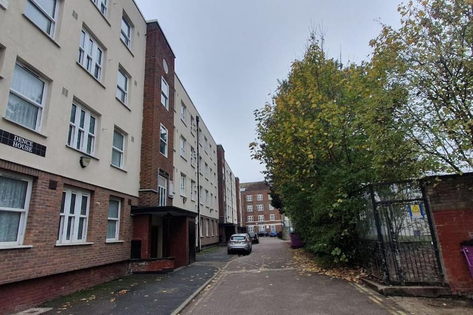 Charming flat near Shoreditch Apartment in London Borough of Hackney