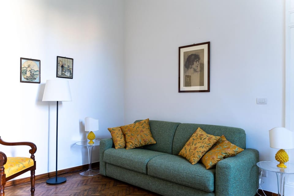 Living room, Bedroom