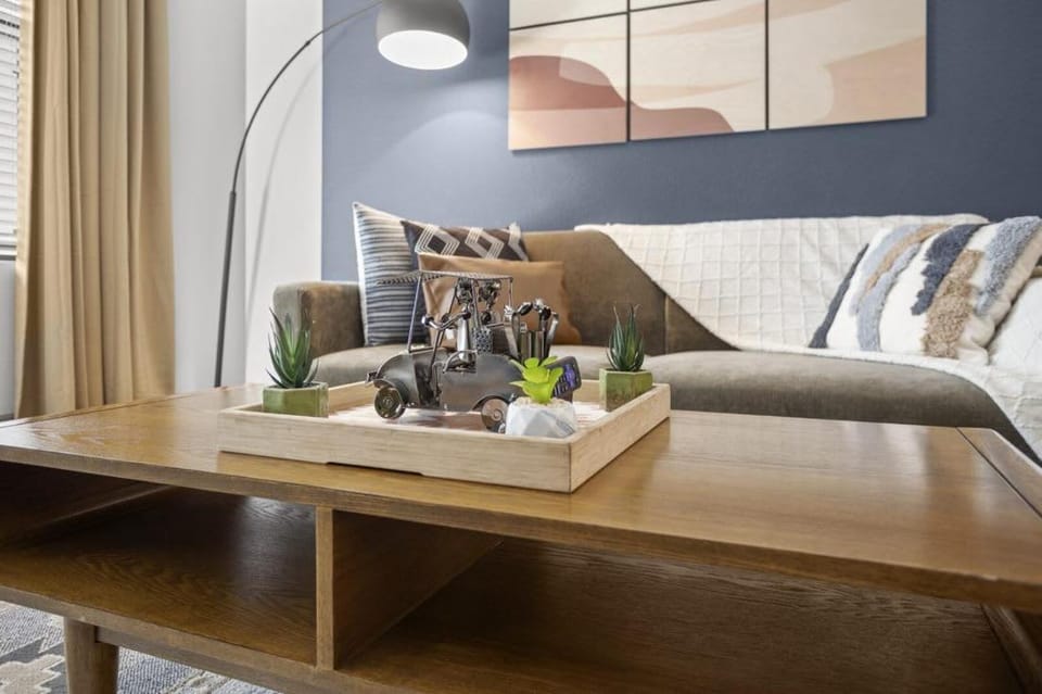 CozySuites at Town Lake Apartment in Tempe