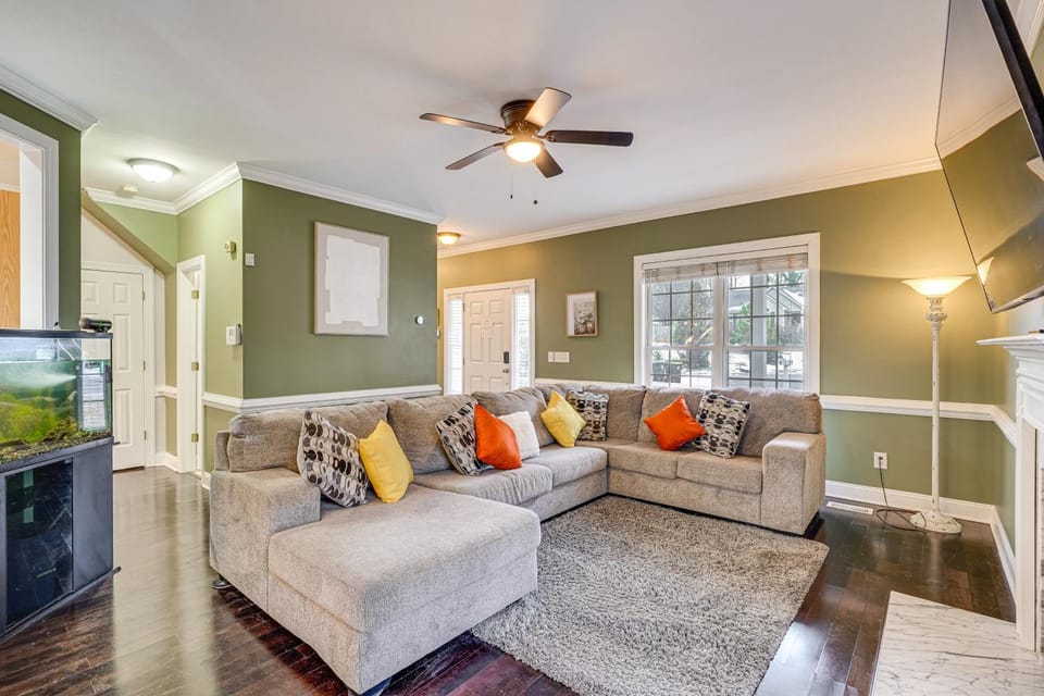Wendell Home w/ Fenced Yard, Close to Raleigh House in North Carolina