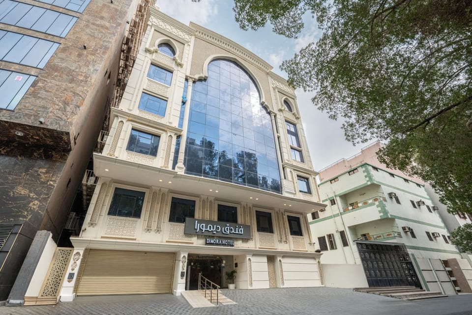 Property building, Day