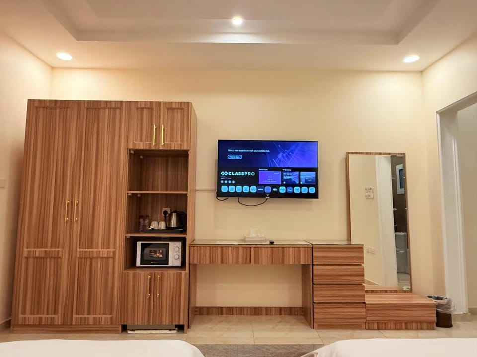 TV and multimedia, minibar