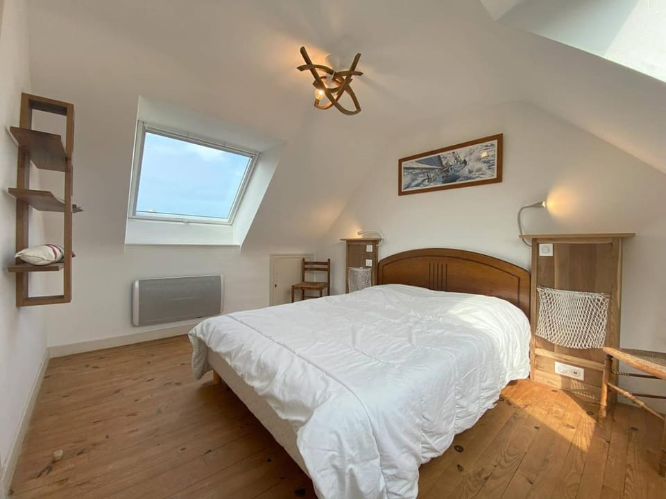 Maison avec jardin, WIFI, à 50m de la plage à TREGASTEL - Réf 195 Villa in Trégastel