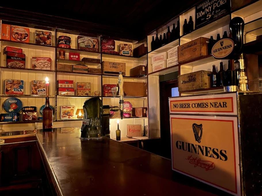 Lounge or bar