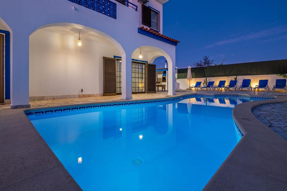 Villa Amaris by Atlantic Places Villa in Guia