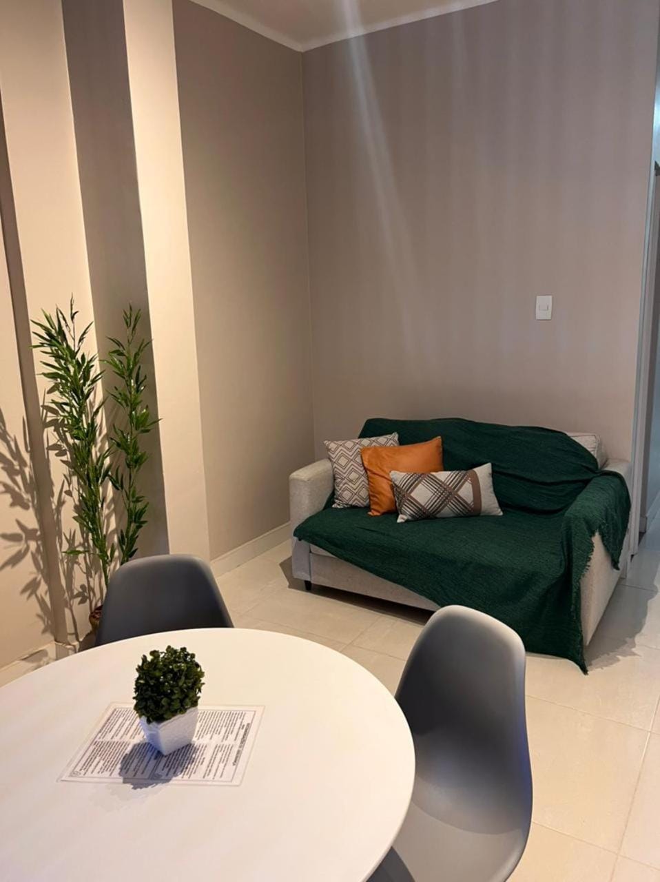 Apartamento/Studio encantador no Posto 6 em Copa. Apartment in Rio de Janeiro