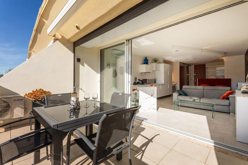 Pleasure Héliopolis Terrace- 3 min from the beach House in Agde