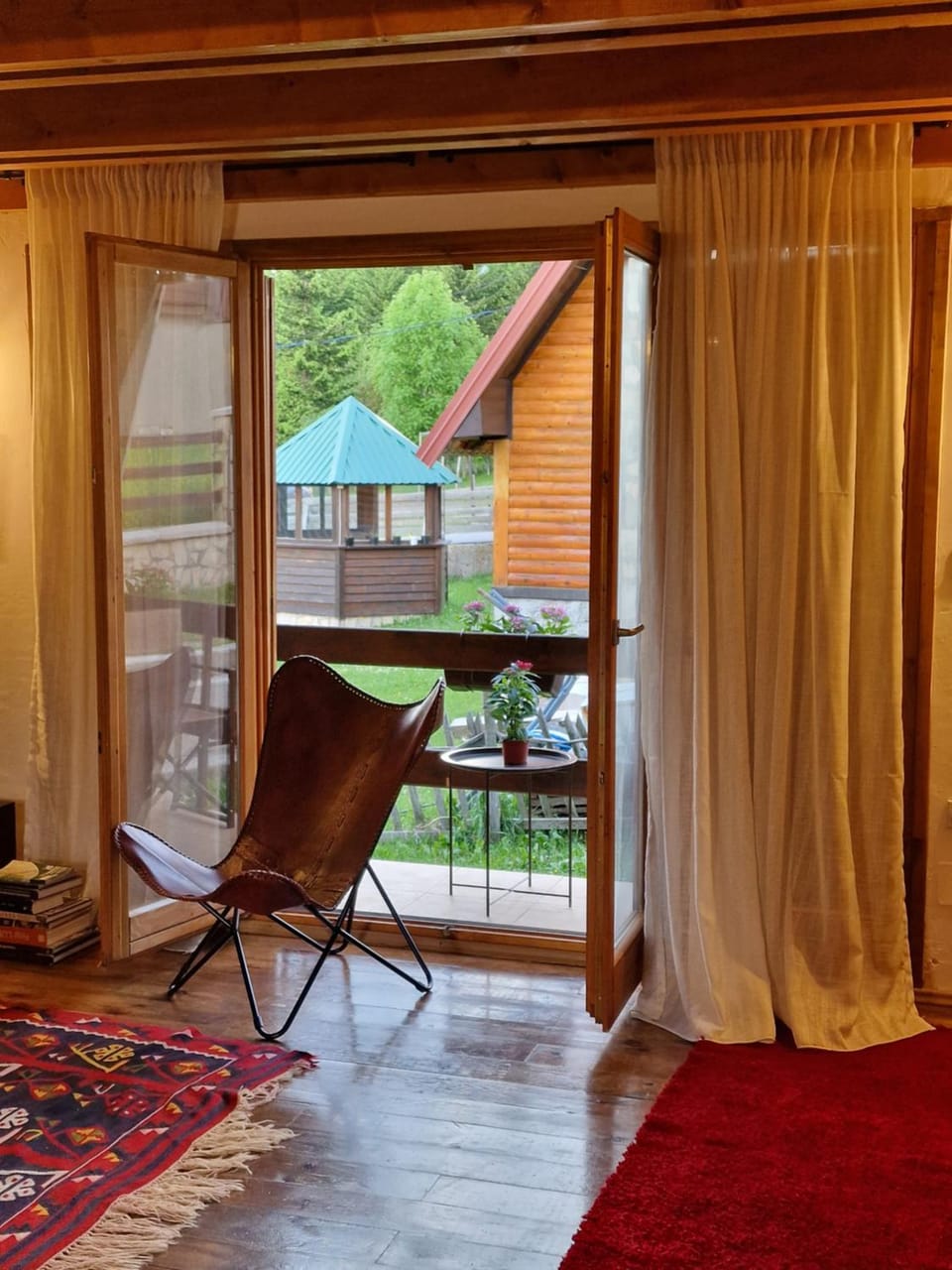 Green Eye Chalet in Montenegro