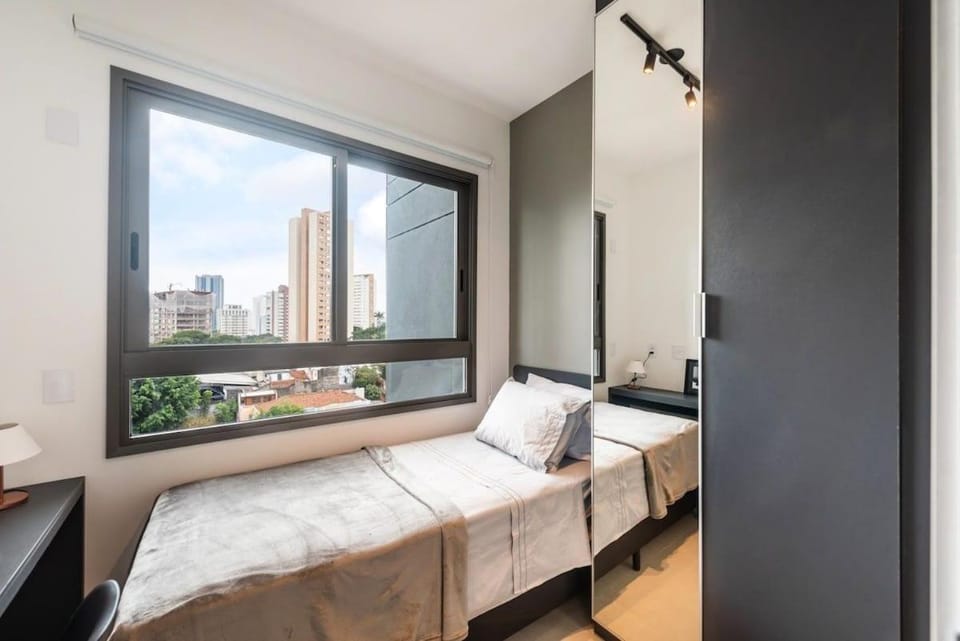 BHaus Allianz Park VN Turiassu- Grand Apartment com 2 Suites - 7o andar - Piscina no Rooftop - Academia - Lavanderia - Perdizes - Estacionamento rotativo sujeito a disponibilidade - Acomoda 3 pessoas - T72 Apartment in Sao Paulo City