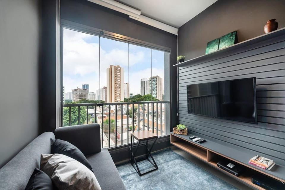 BHaus Allianz Park VN Turiassu- Grand Apartment com 2 Suites - 7o andar - Piscina no Rooftop - Academia - Lavanderia - Perdizes - Estacionamento rotativo sujeito a disponibilidade - Acomoda 3 pessoas - T72 Apartment in Sao Paulo City