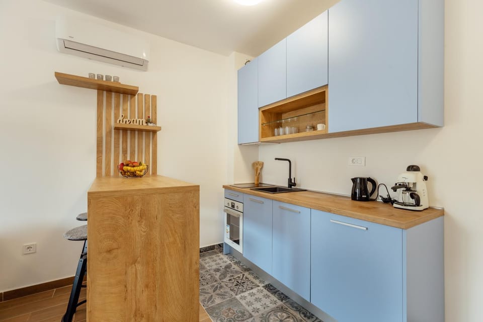 Coffee/tea facilities, Kitchen or kitchenette, toaster